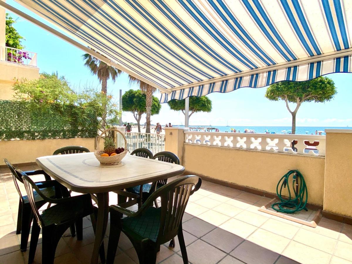 Casa Comoda Delante De La Playa Con Vista Al Mar Cambrils Bagian luar foto