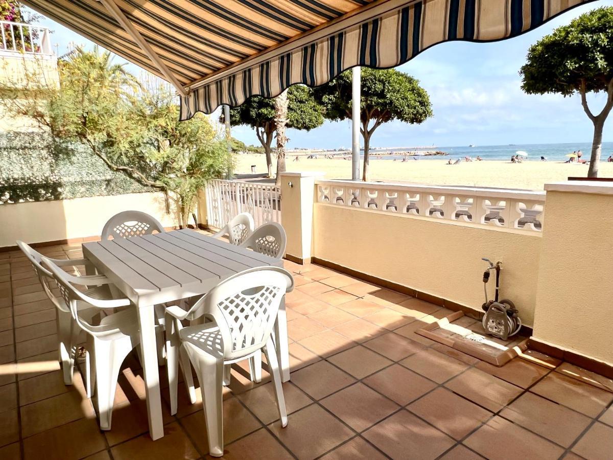 Casa Comoda Delante De La Playa Con Vista Al Mar Cambrils Bagian luar foto